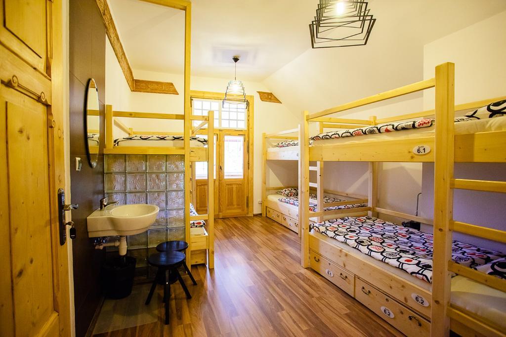 Hostel Krokus Karpacz Exteriör bild